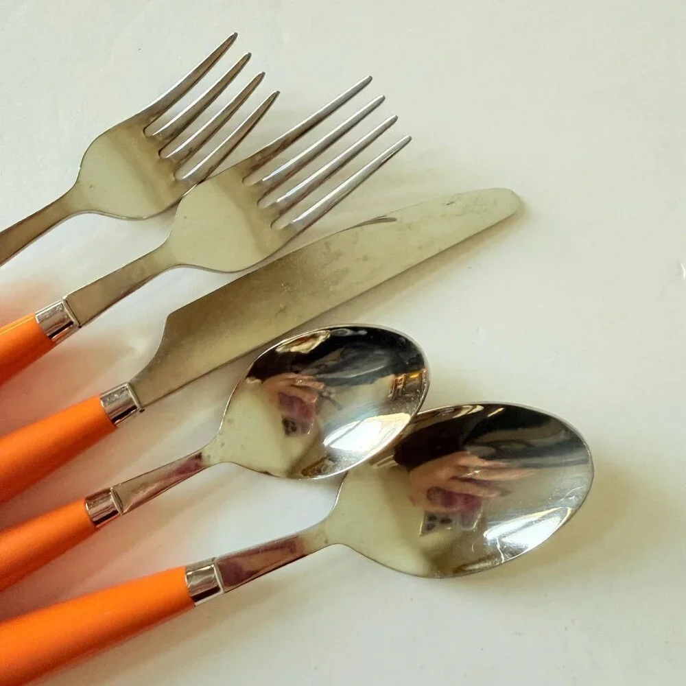 Fiesta TANGERINE 5 pc Place Setting - Fiesta Ware Flatware - Orange Fiestaware